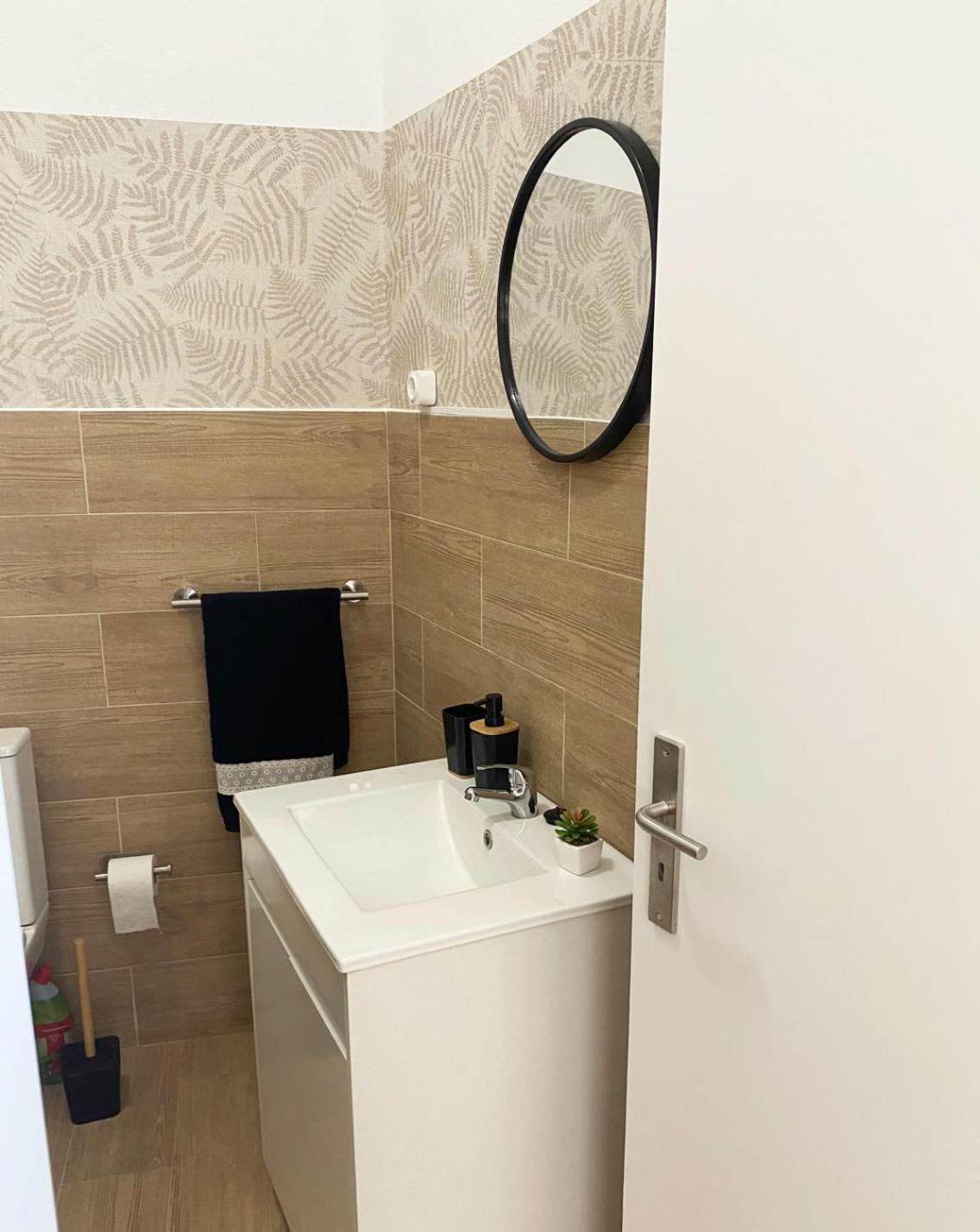 Machico Flat Center Near Beach W Parking Екстер'єр фото